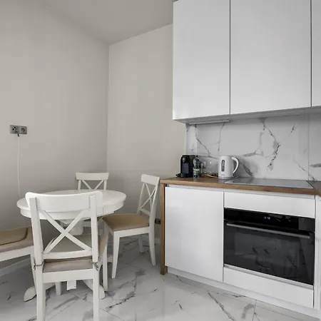 Ochota Rokosowska Deluxe By Bookinghost Appartement